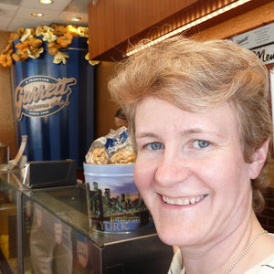 Meet your Posher, Michele